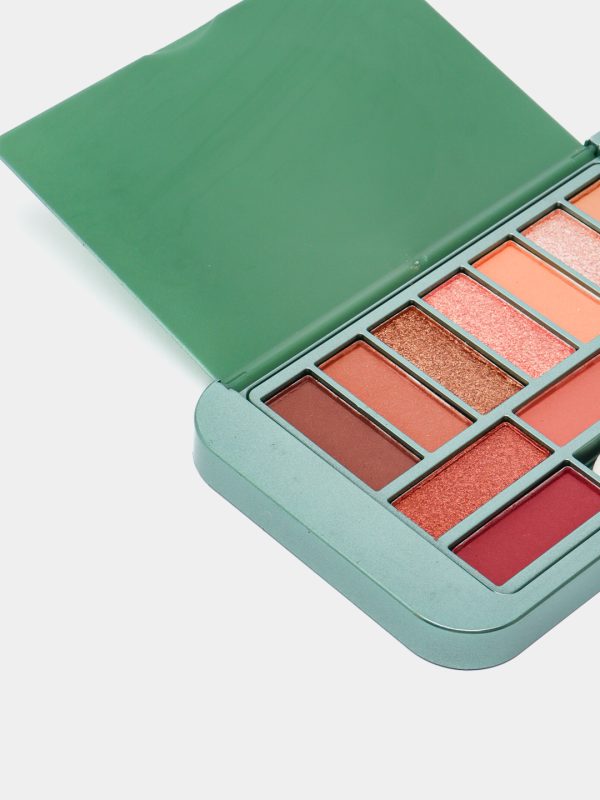 Beauty Makeup Kit in iPhone-Shaped Case | Includes Long-Lasting Brightening Complexion and Highlight Blush Palette with Mirror (Assorted Colors)