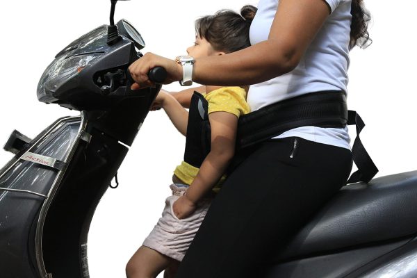 Kids' Two-Wheeler Safety Belt - Secure Standing and Sitting Behind (Random Color & Design)