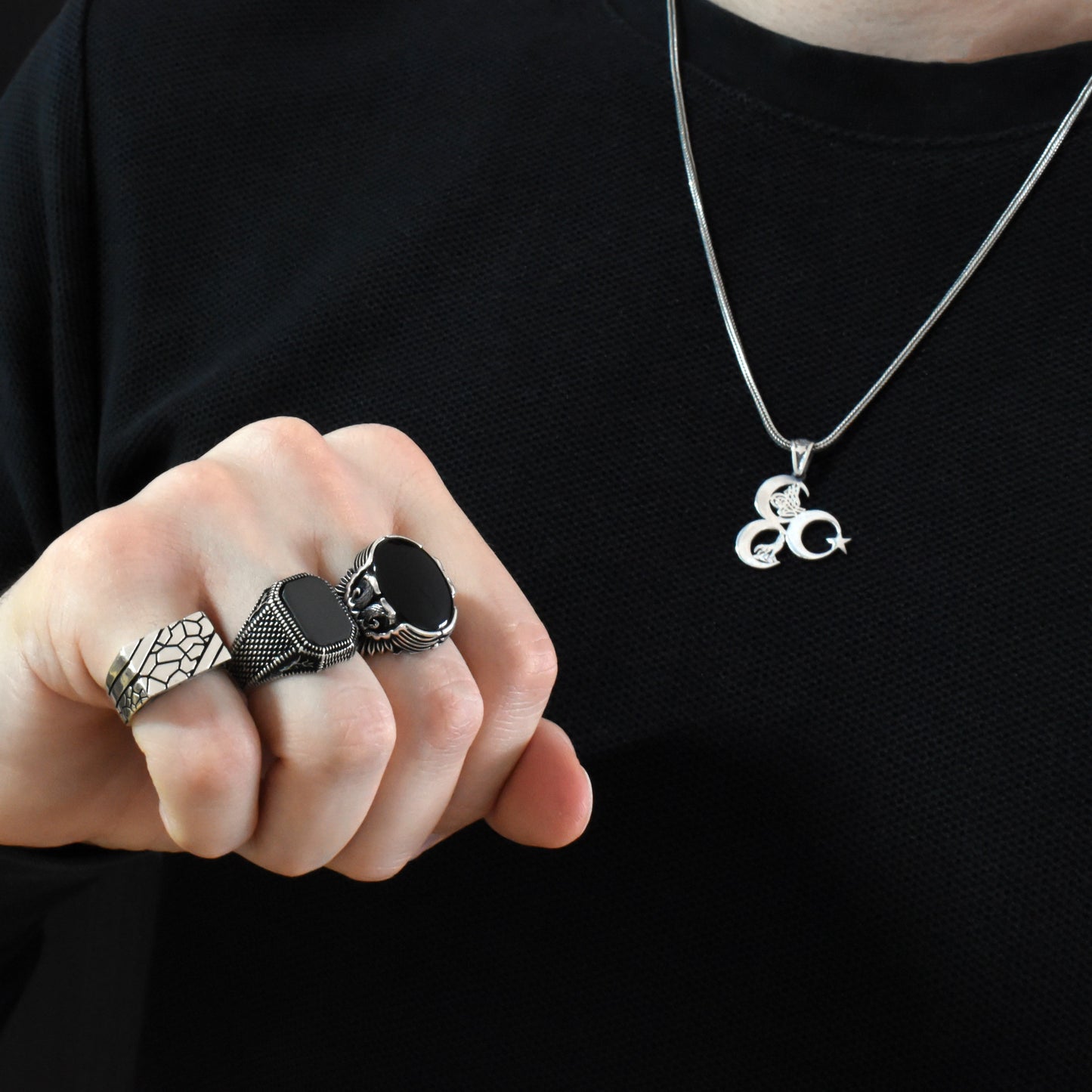 Onyx Stone Men's Silver Ring