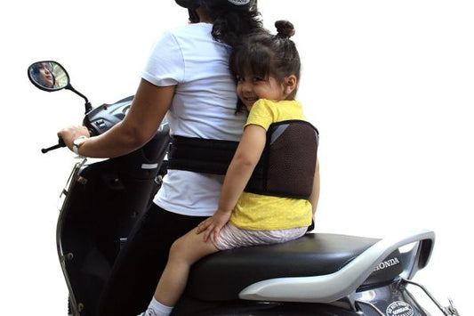 Kids' Two-Wheeler Safety Belt - Secure Standing and Sitting Behind (Random Color & Design)