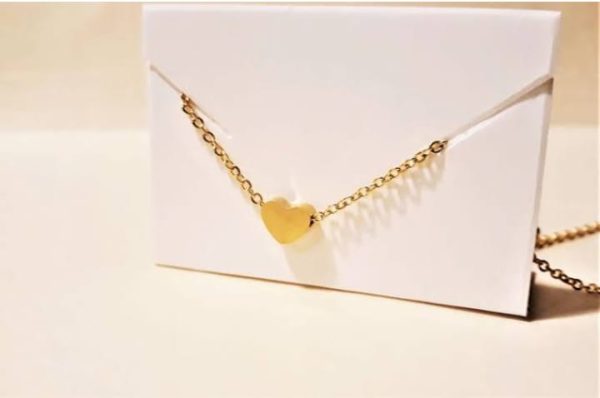 Elegant Heart Shape Pendent